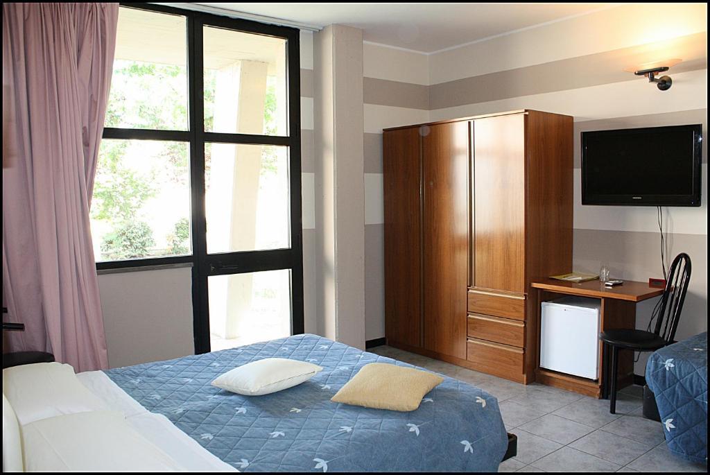 Hotel Giannina Форлимпополи Стая снимка